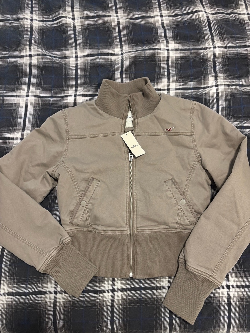 Hollister Peyton Jacket in Driftwood Color- Size Small - NWT